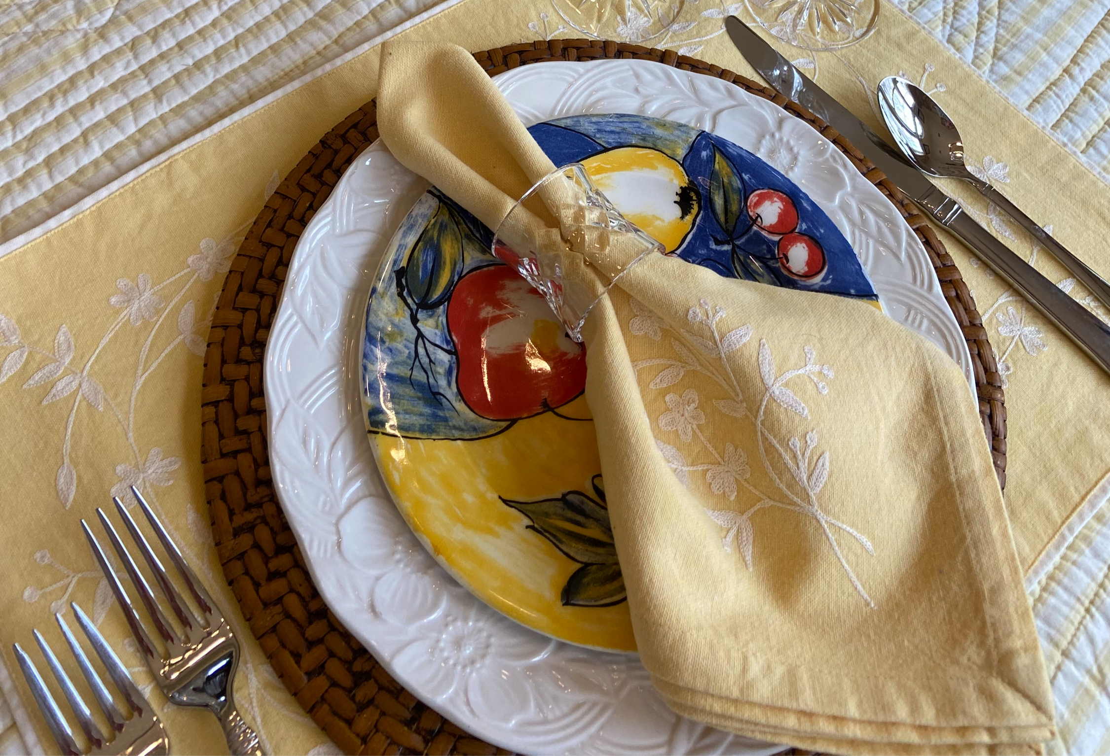 Sunshine on My Shoulders Tablescape