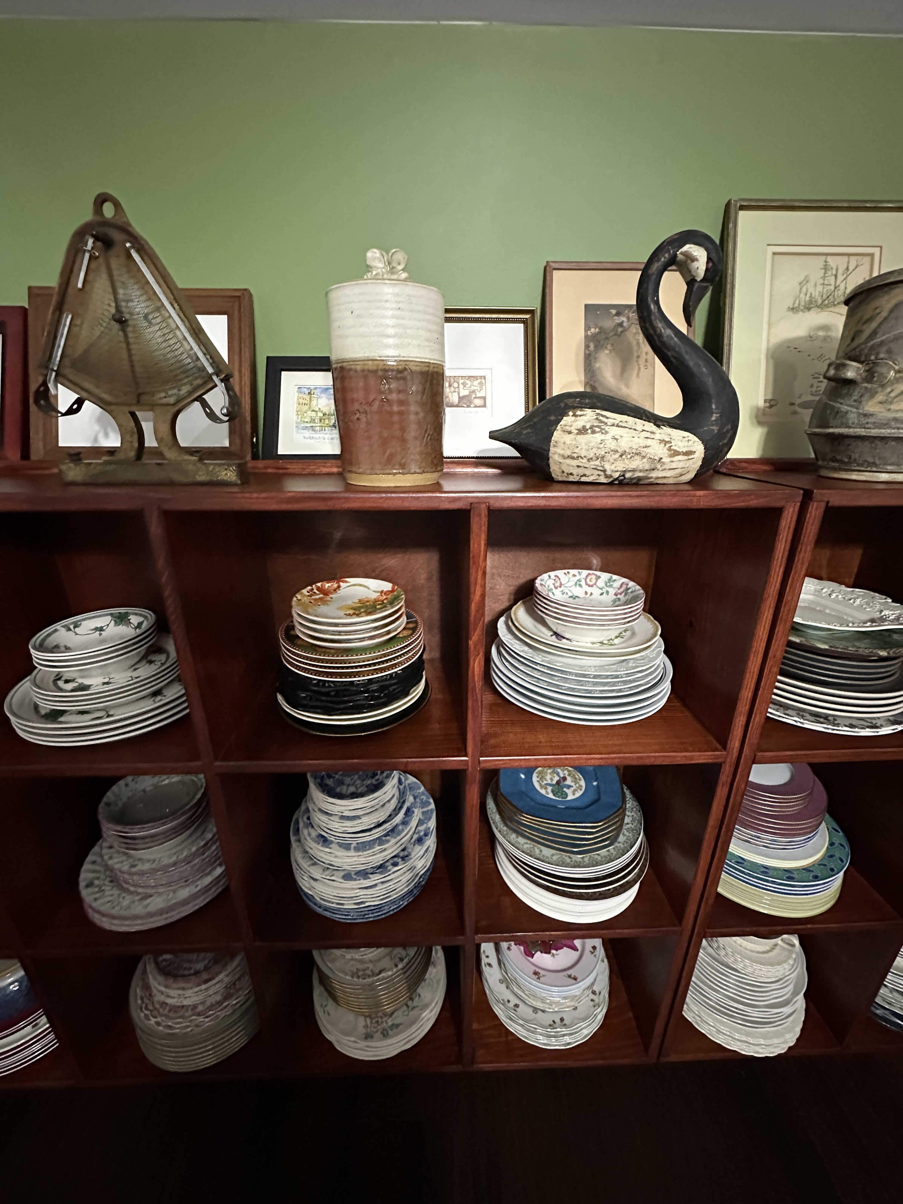 Storing Thrift Store China