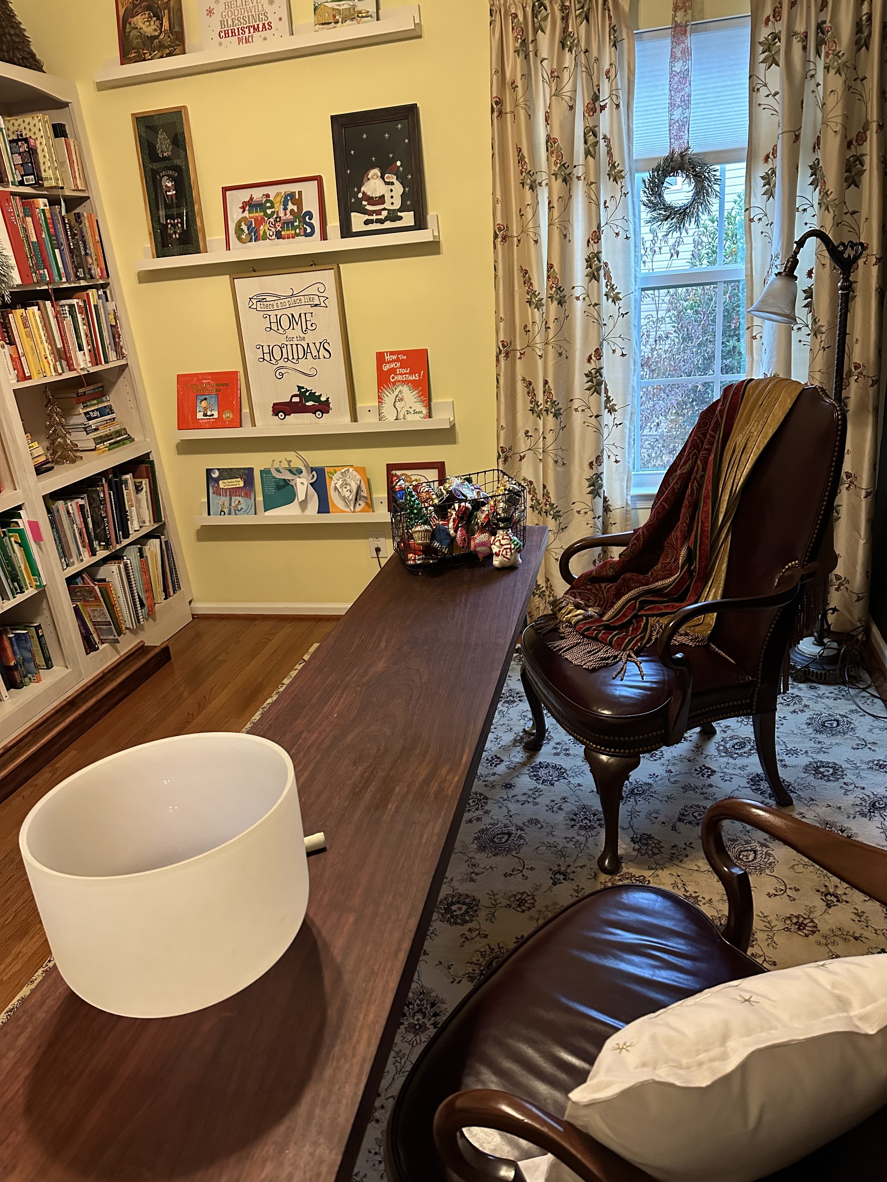 Holiday Decor in the Library Part 2