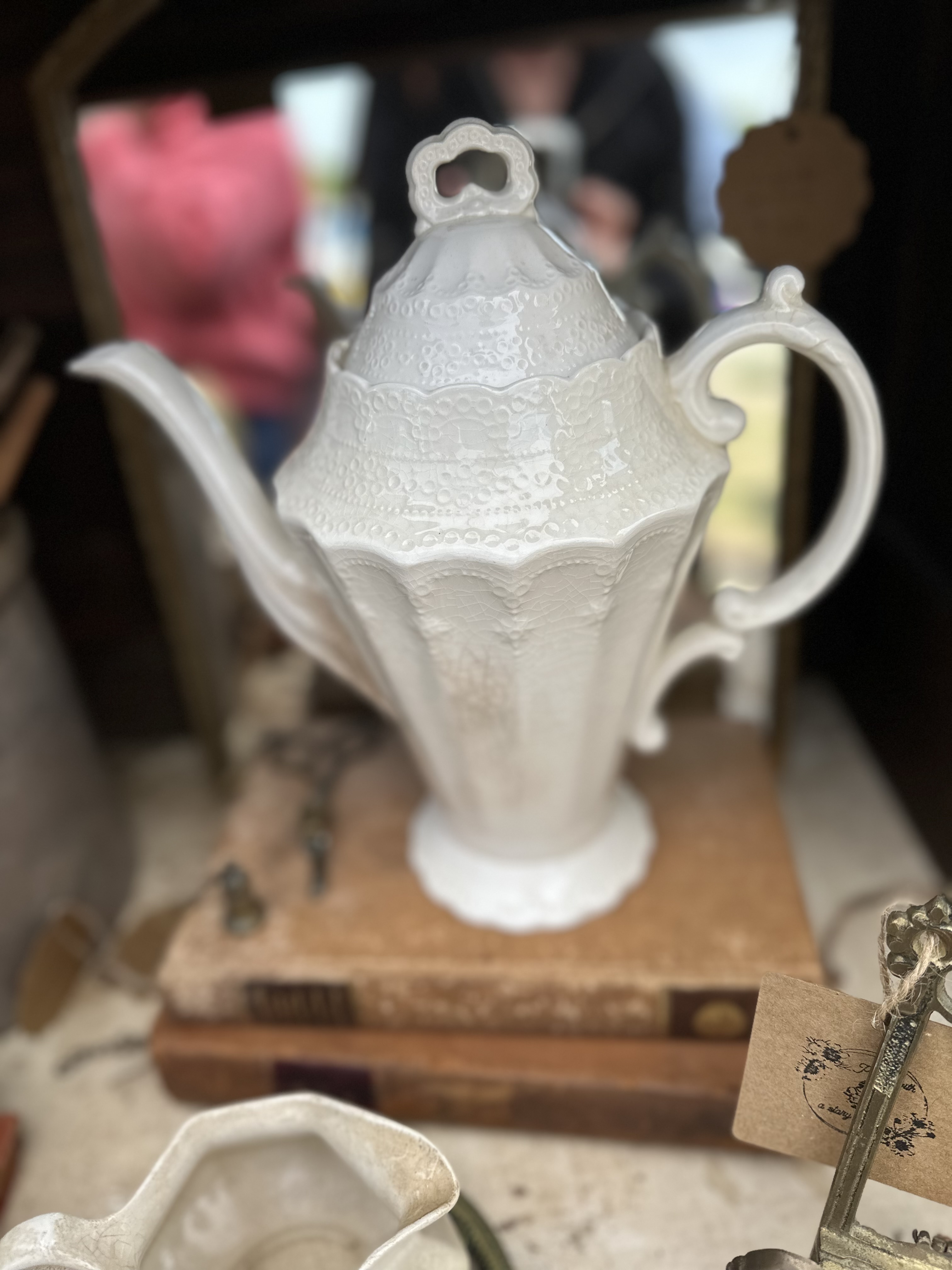 Vintage Market Pop-Up Sale