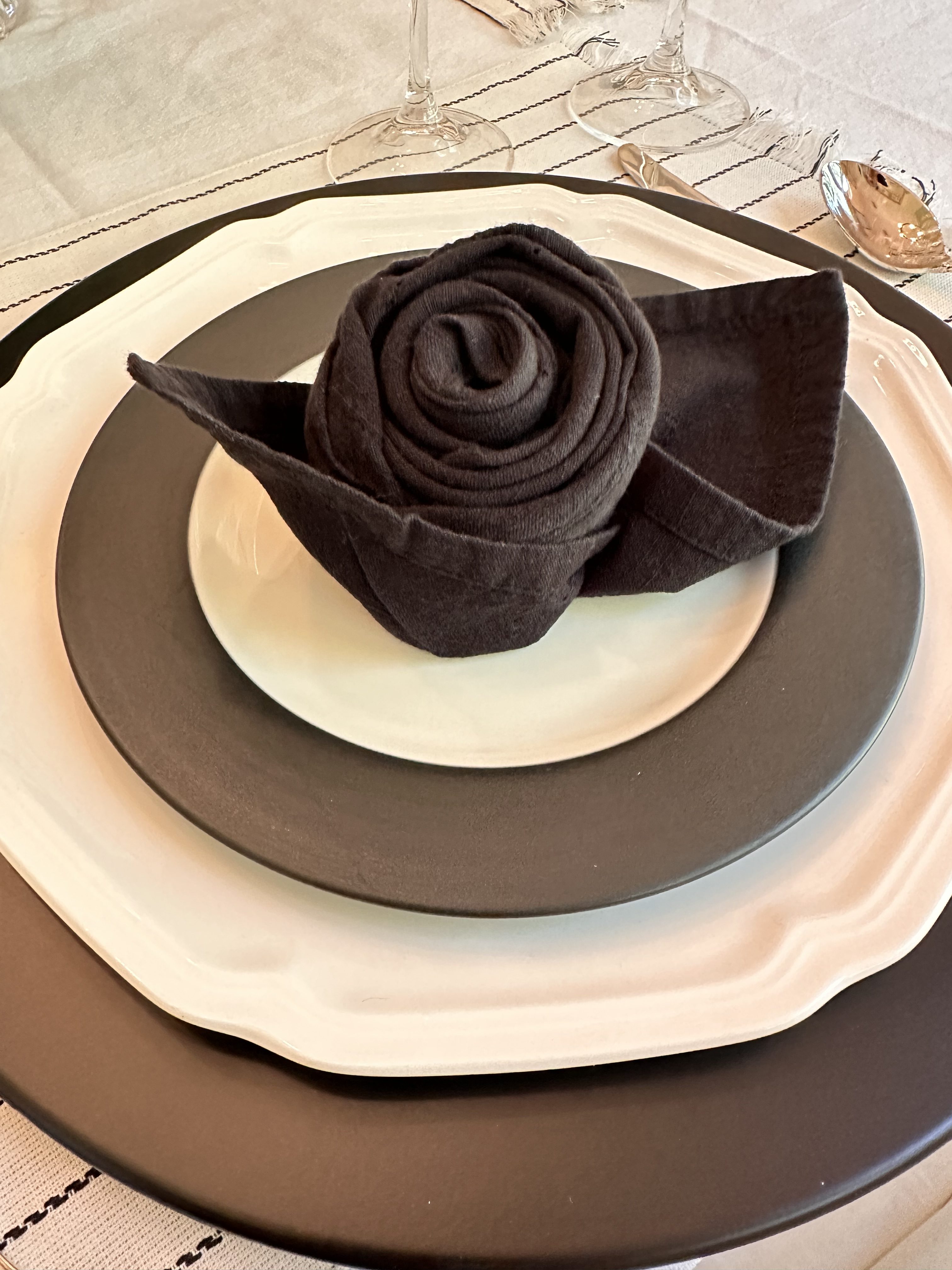 Black Rose Tablescape