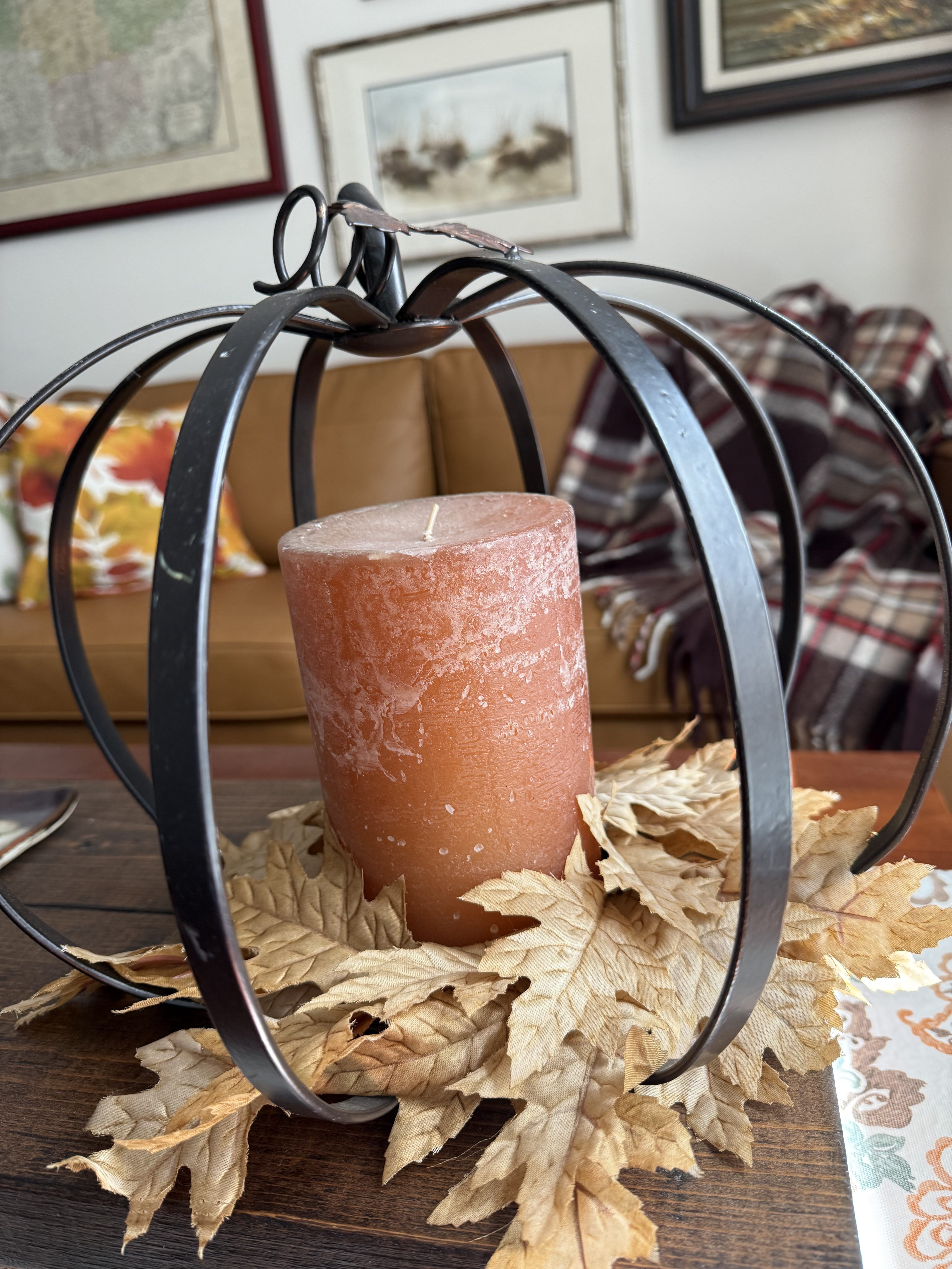 Cozy Fall Decor Ideas for Your Den