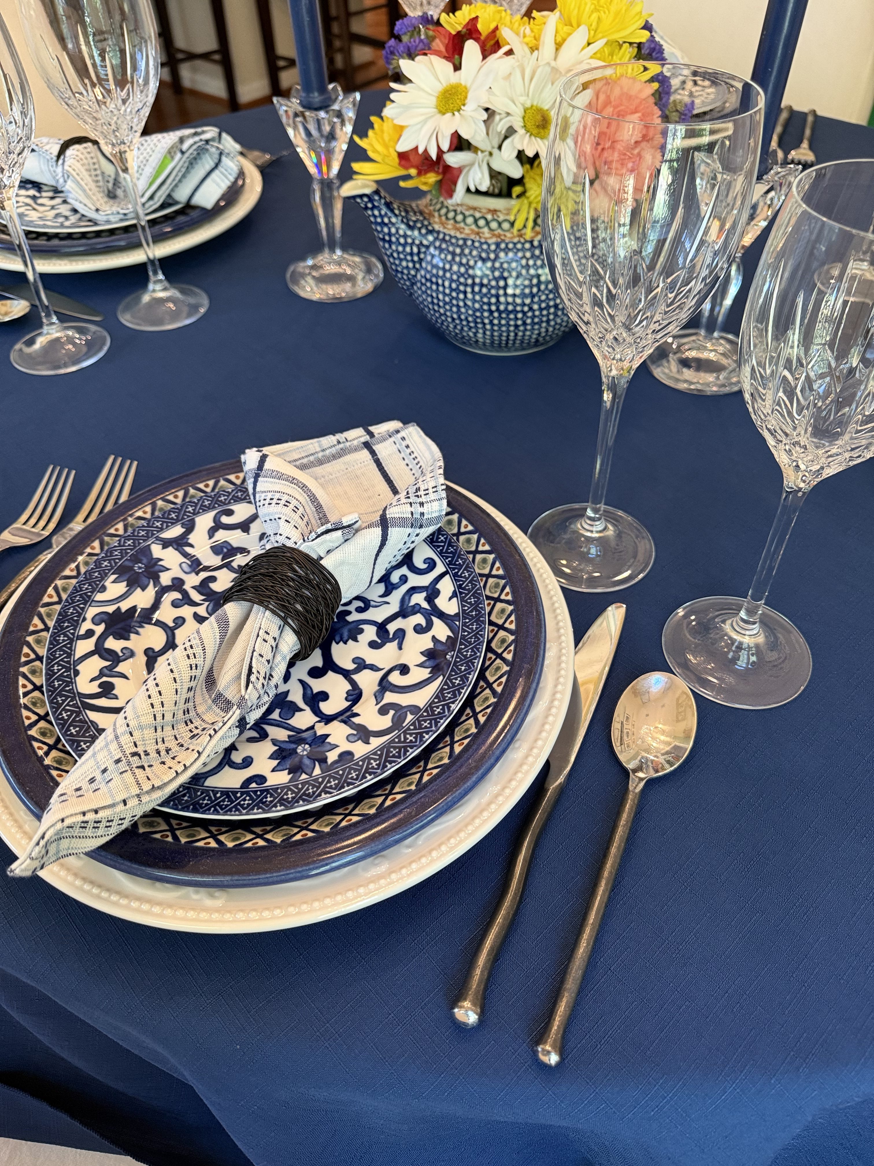 Create a Stunning Blue Tablescape with Thrifted Finds